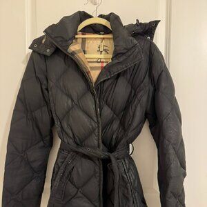 Burberry Black Belted Down Puffer Coat – Size S